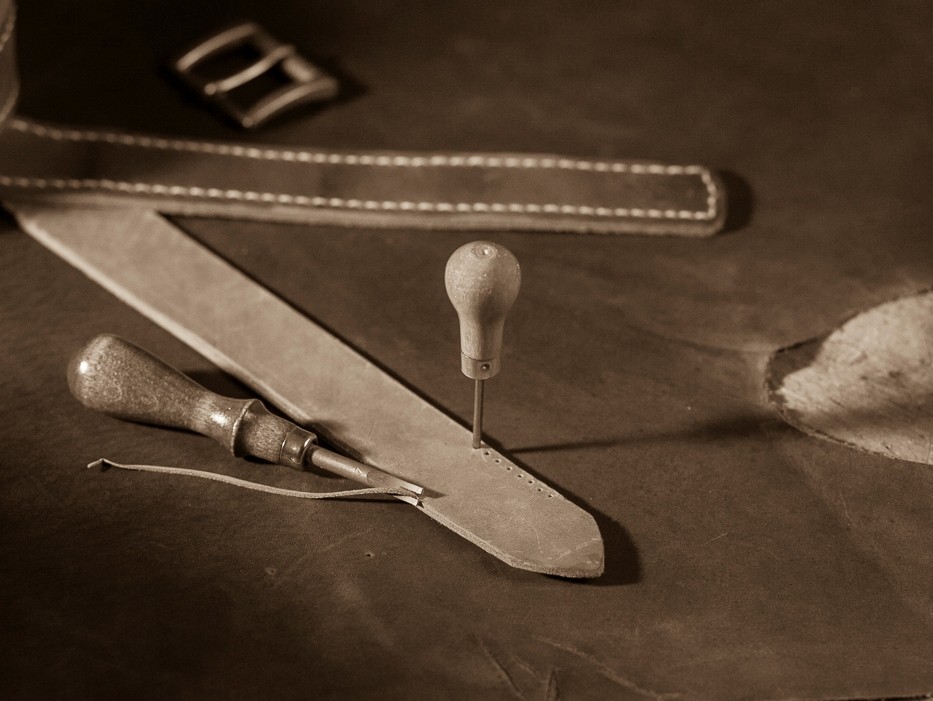 Ehrenvoll-Manufaktur Produktion von Ledergürteln