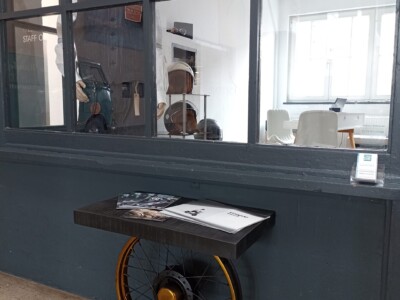 Onkel Dre Büroansicht im Showroom vom Lenkwerk Bielefeld