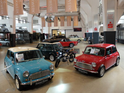 Autos und Motorräder im LENKWERK Bielefeld besichtigen